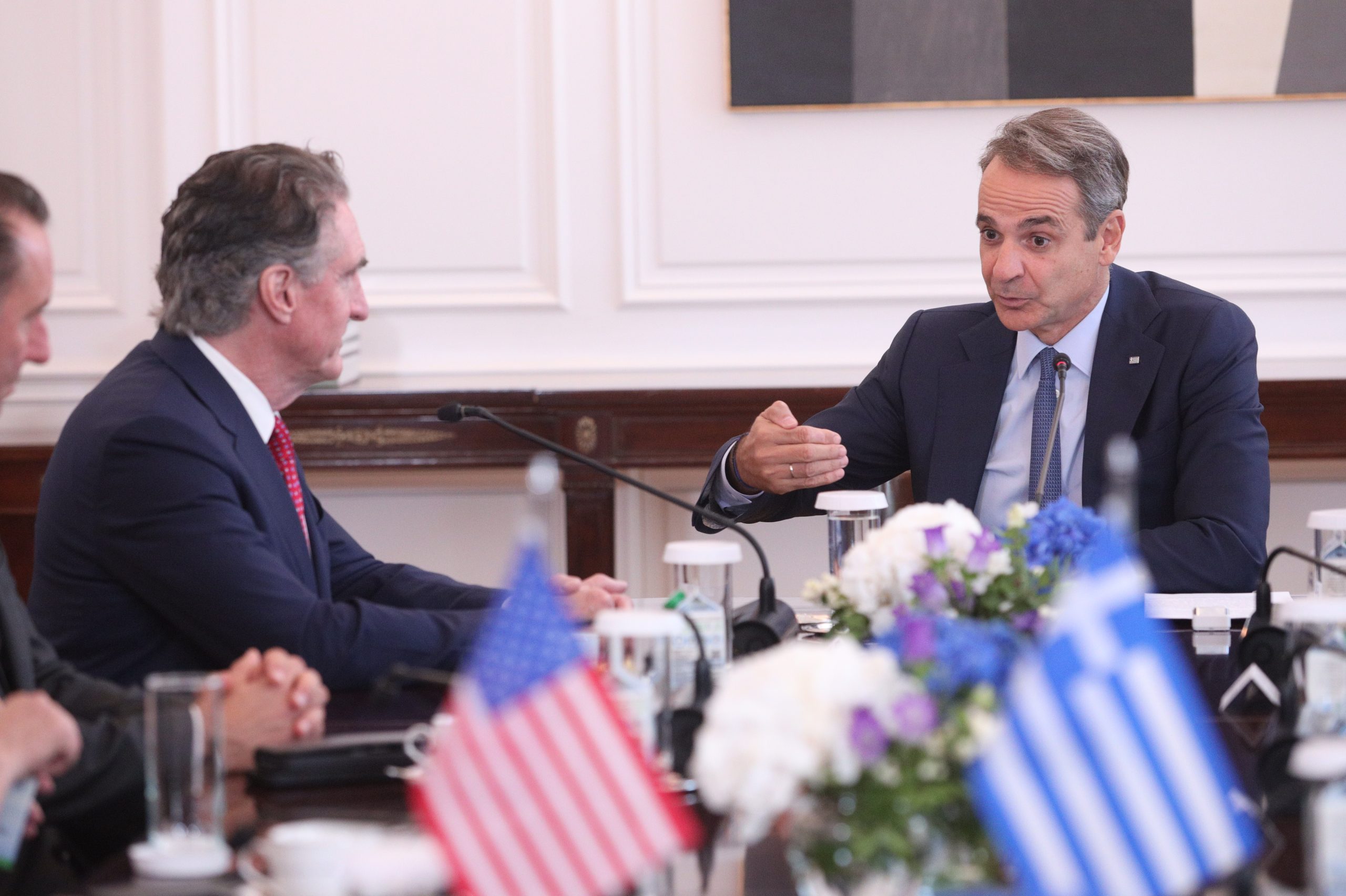 [380246] ΣΥΝΑΝΤΗΣΗ ΤΟΥ ΠΡΩΘΥΠΟΥΡΓΟΥ ΚΥΡΙΑΚΟΥ ΜΗΤΣΟΤΑΚΗ ΜΕ ΤΟΝ ΥΠΟΥΡΓΟ ΕΣΩΤΕΡΙΚΩΝ ΤΩΝ ΗΠΑ DOUG BURGUM  (ΓΙΑΝΝΗΣ ΠΑΝΑΓΟΠΟΥΛΟΣ / EUROKINISSI)