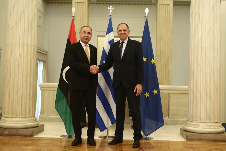 Επανεκκίνησαν οι διαβουλεύσεις Ελλάδας – Λιβύης για την οριοθέτηση της Αποκλειστικής Οικονομικής Ζώνης