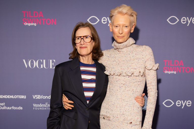 Tilda Swinton σε ροζ χαλί, με Nick Cave και κάτι από τα παλιά 