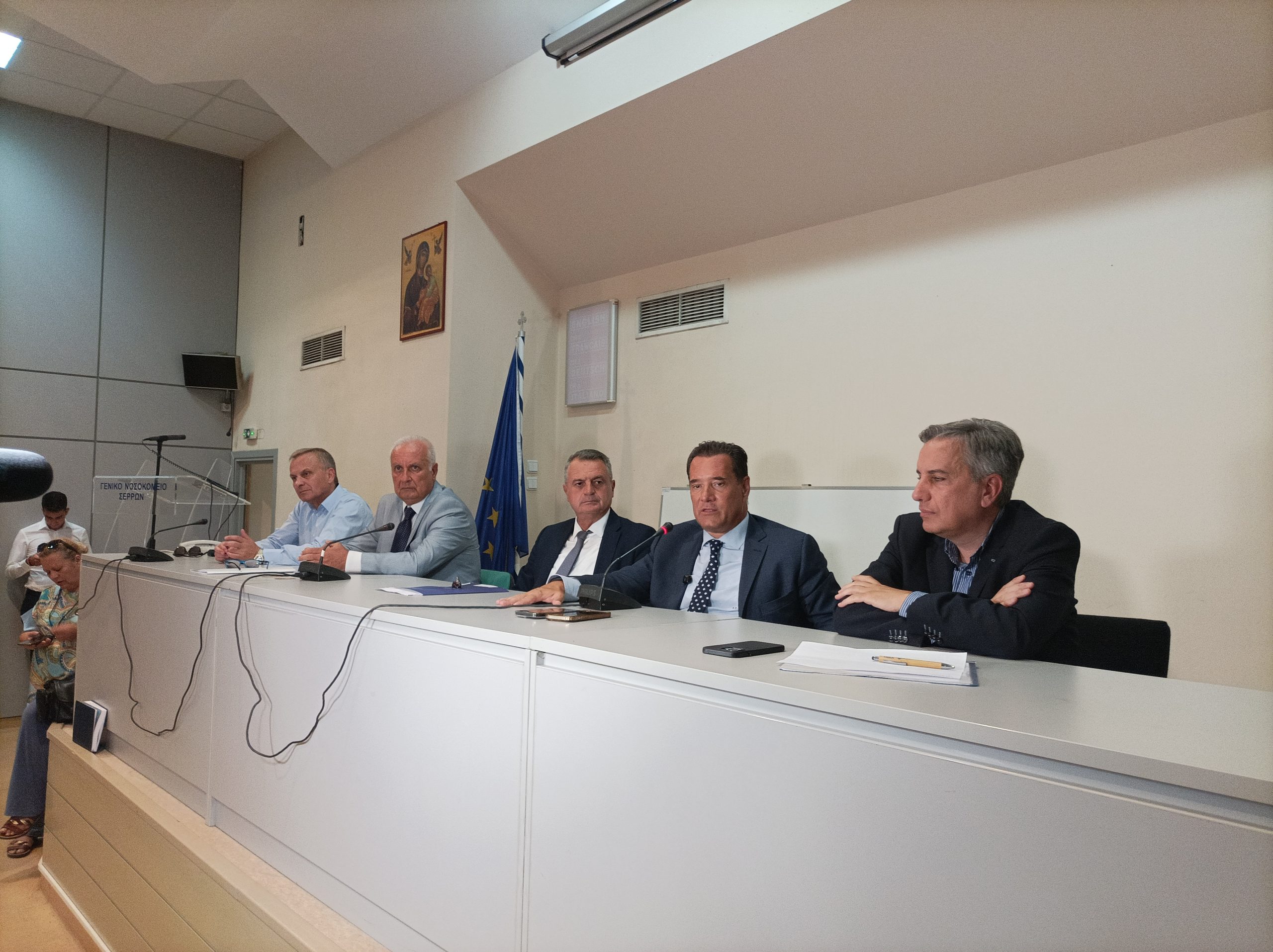 Σέρρες: Δέσμευση Άδωνι Γεωργιάδη για μαγνητικό τομογράφο και ογκολογικό τμήμα στο νοσοκομείο