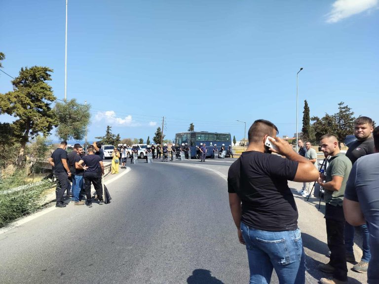 Την Παρασκευή στο Μαξίμου οι αγρότες, μια ανάσα πριν από τις κινητοποιήσεις