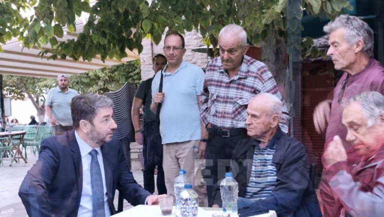 Επίσκεψη σε μαστιχοχώρια του Ν. Ανδρουλάκη