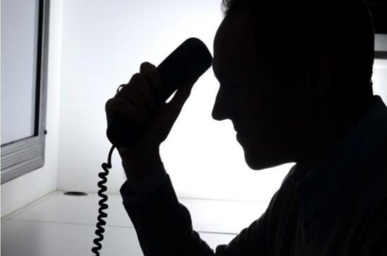 Φλώρινα: Mε το πρόσχημα της αναγκαστικής καταγραφής τιμαλφών άρπαξε χρυσαφικά αξίας 5.000 ευρώ από ηλικιωμένη