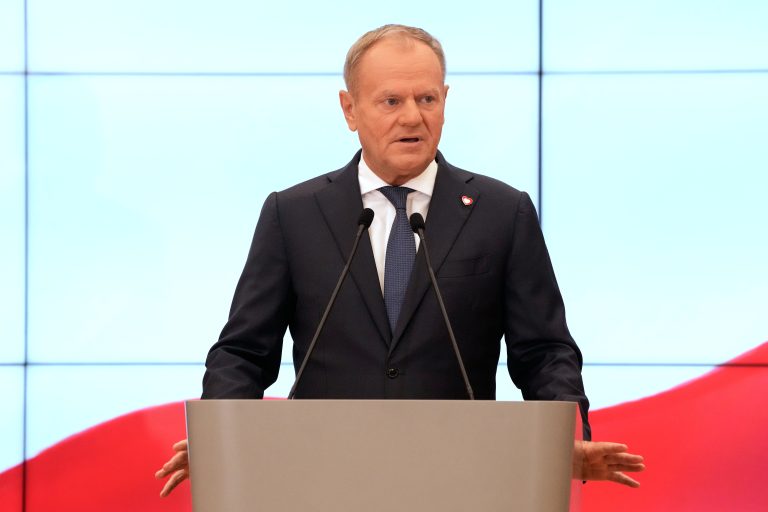 Τουσκ: Η Πολωνία δε θα διστάσει να καταρρίψει αντικείμενα που παραβιάζουν τον εναέριο χώρο της