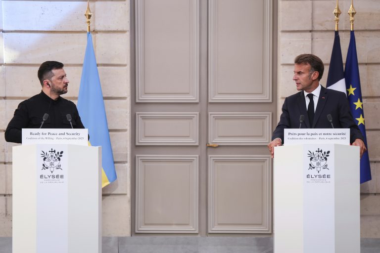 Μακρόν: Η υποστήριξη των ΗΠΑ για τις εγγυήσεις ασφαλείας της Ουκρανίας θα ολοκληρωθεί τις επόμενες μέρες