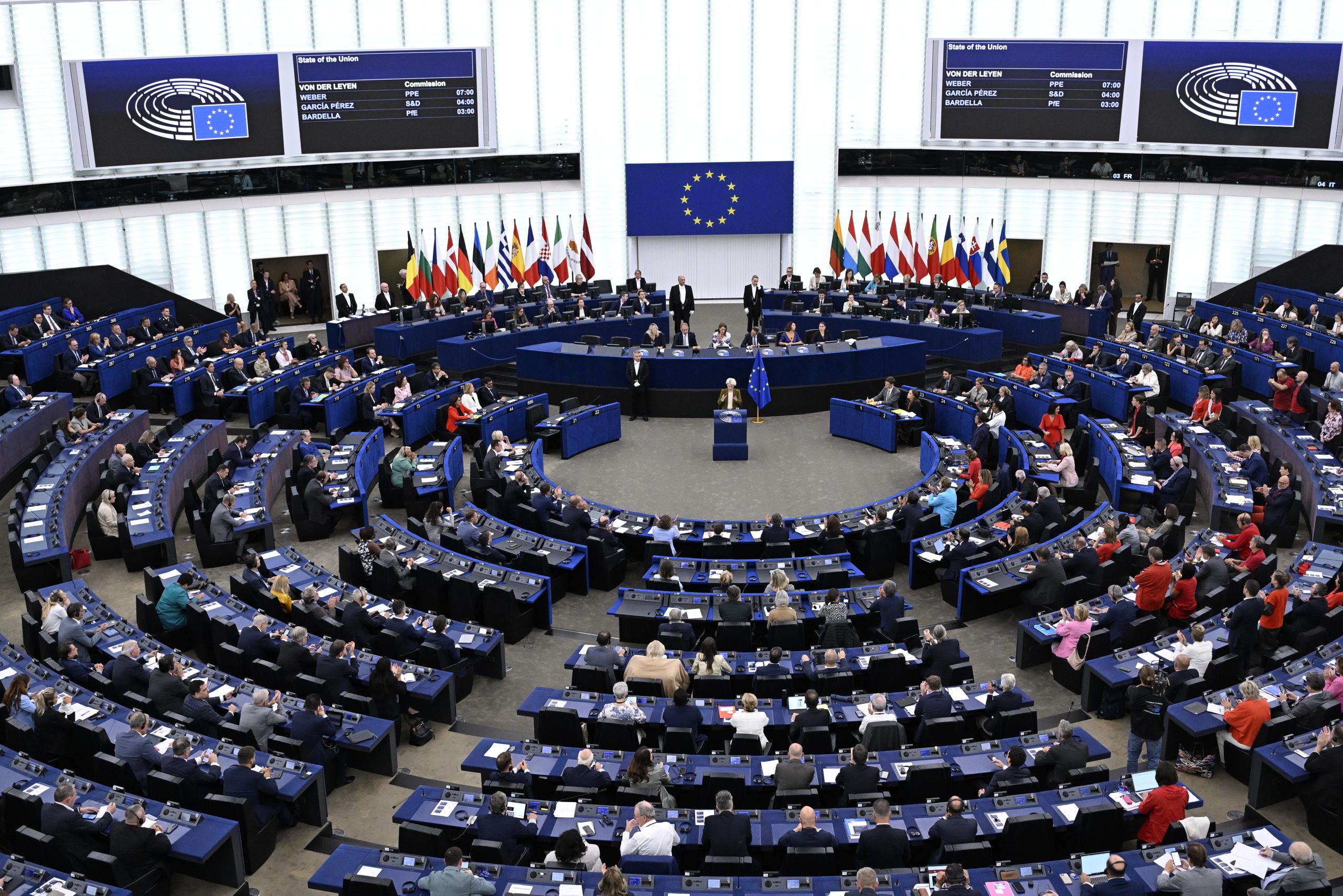 Η Κομισιόν προτείνει αναθεώρηση της εμπορικής συμφωνίας ΕΕ και Ισραήλ – Κυρώσεις σε ισραηλινούς υπουργούς και σε μέλη της Χαμάς
