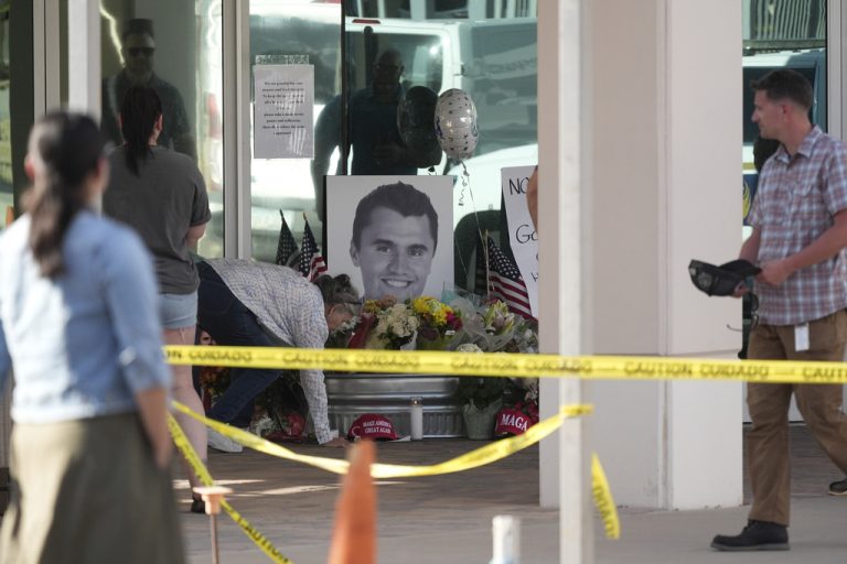Επίθεση Τραμπ στη ριζοσπαστική αριστερά μετά τη δολοφονία του Κερκ: «Μάρτυρας της αλήθειας – Θα τιμωρηθούν όλοι οι υπεύθυνοι»
