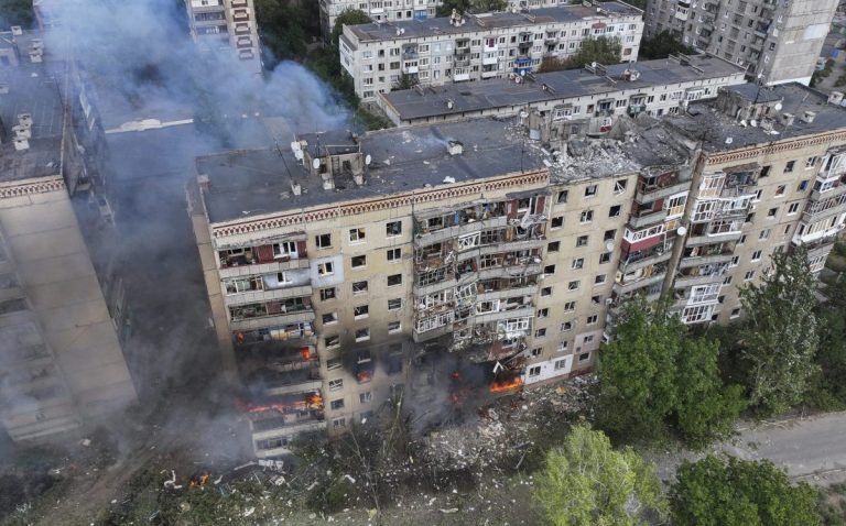 Η σκιά του Γ’ Παγκοσμίου Πολέμου πλανάται πάνω από την Ευρώπη: Τι θα σήμαινε η ενεργοποίηση του Άρθρου 5 μετά από επίθεση σε χώρα του ΝΑΤΟ