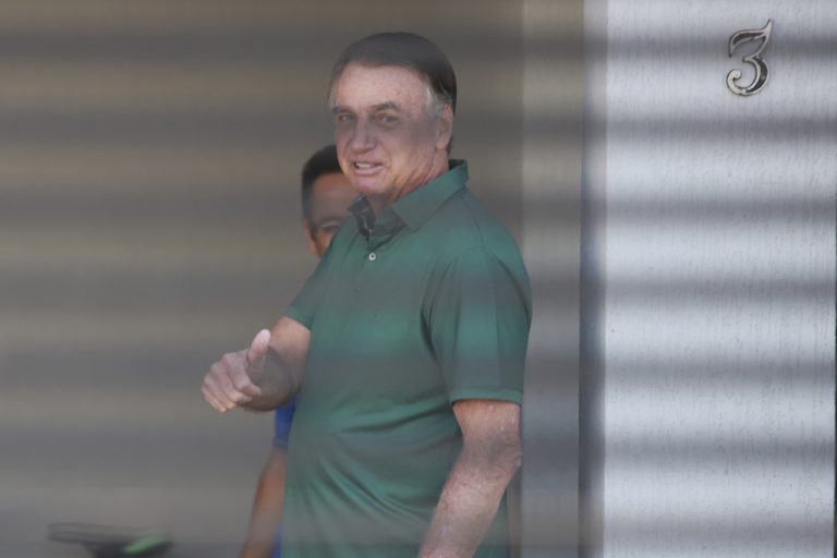 Υπεράσπιση Μπολσονάρου: Η ποινή είναι δυσανάλογη – Έφεση και προσφυγή σε διεθνές επίπεδο