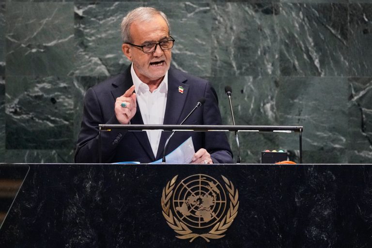 Πεζεσκιάν: Το Ιράν δεν θα επιδιώξει ποτέ να κατασκευάσει ατομική βόμβα