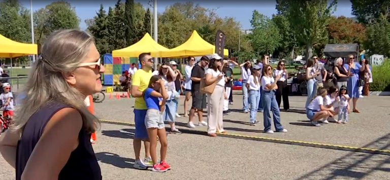 Connected We Stand Festival: Η νέα παραλία της Θεσσαλονίκης γέμισε τέχνη, αλληλεγγύη και αθλητισμό