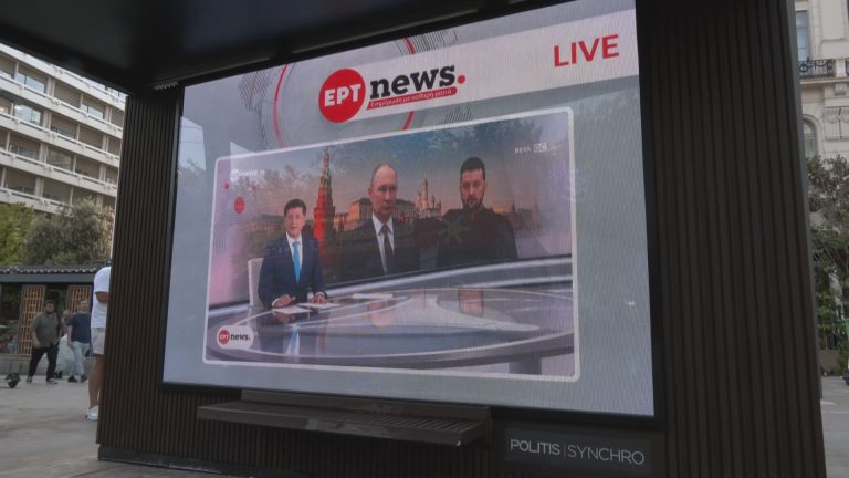 Το ΕΡΤnews παίζει Live στην Πλατεία Συντάγματος