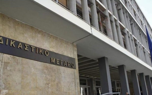 Θεσσαλονίκη: Αθώοι οδηγός και ιδιοκτήτης νταλίκας για τα σταφύλια που «πλημμύρισαν» τον Κόμβο Μουδανιών