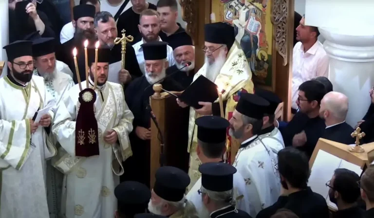 Ενθρόνιση του νέου Μητροπολίτη Ναθαναήλ στο Αργυρόκαστρο