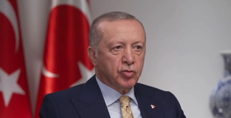 Ερντογάν: Θα διαπραγματευτώ με τον Τραμπ την απόκτηση των F-35