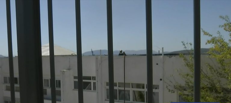 Παλλήνη: Φωτιά τώρα σε μουσικό σχολείο – Μεγάλη κινητοποίηση της Πυροσβεστικής
