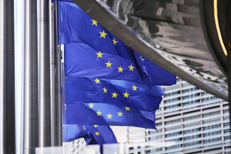 Με δορυφόρους σε χαμηλή τροχιά ενισχύει η ΕΕ την άμυνα κατά των παρεμβολών στο σύστημα GPS
