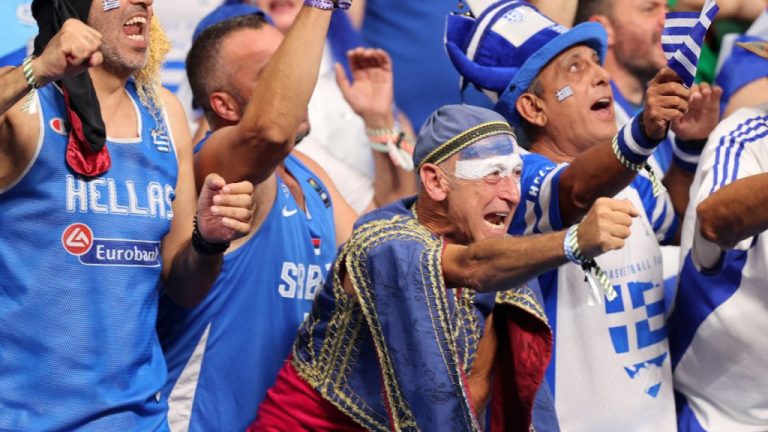 EuroBasket 2025: Περισσότεροι από 1.500 Έλληνες στο πλευρό της Εθνικής για τον ημιτελικό με την Τουρκία