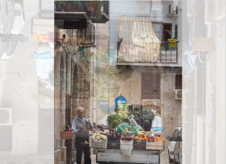 Στη Σικελία η γειτονιά που ζωντανεύει μνήμες και αρώματα