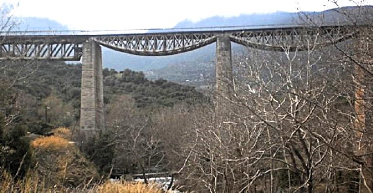 EΣΔOΓE: Ο Γοργοπόταμος αποτέλεσε σύμβολο αγώνων – Να αλλάξει ο τόπος της εκδήλωσης “Gorgopotamos River Party”
