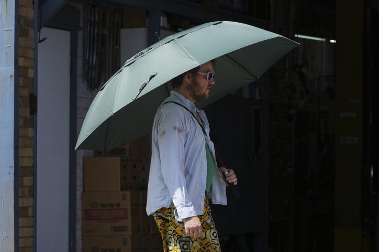 Καιρός: Ιδιαίτερα θερμός θα είναι ο Οκτώβριος – Μακροπρόθεσμη πρόγνωση του Meteo