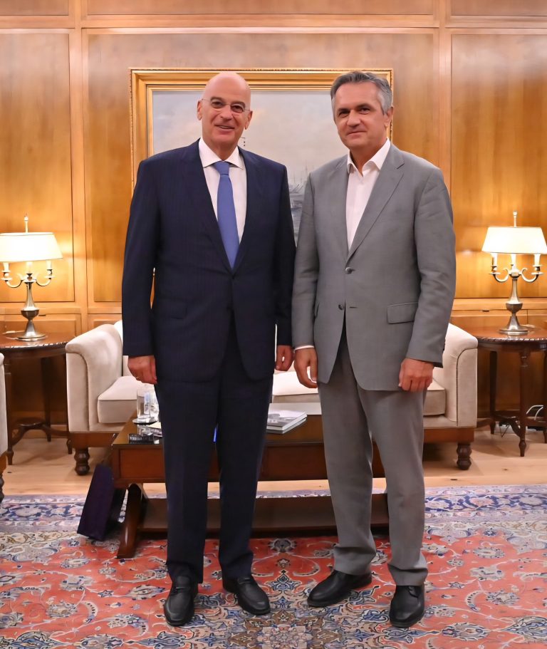 Συνάντηση Γ. Κασαπίδη με Υπουργό Εθνικής Άμυνας για επενδύσεις αμυντικής βιομηχανίας στη Δ. Μακεδονία