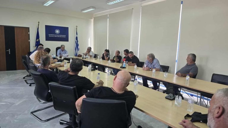 Δ. Μακεδονία: Σύσκεψη για την ευλογιά των αιγοπροβάτων