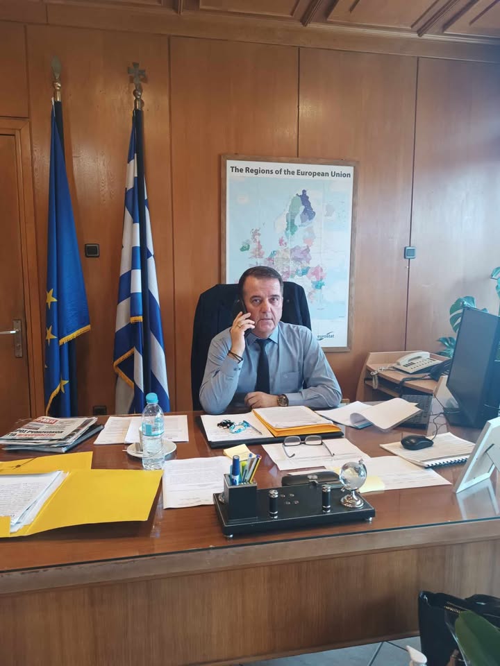 Συνάντηση για τη μεταφορά των μαθητών είχε ο αντιπεριφερειάρχης Ροδόπης με στελέχη της περιφερειακής εκπαίδευσης
