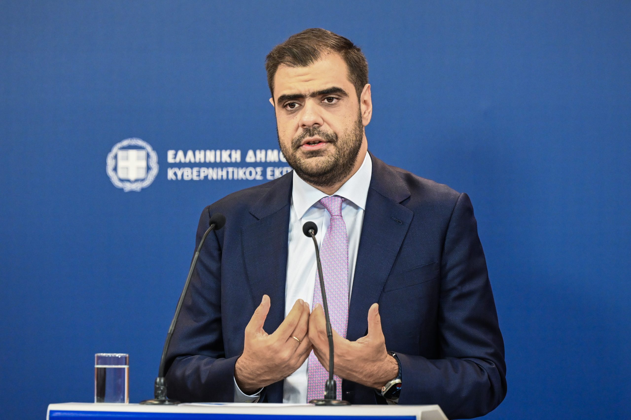 ΕΝΗΜΕΡΩΣΗ ΤΩΝ ΠΟΛΙΤΙΚΩΝ ΣΥΝΤΑΚΤΩΝ ΑΠΟ ΤΟΝ ΚΥΒΕΡΝΗΤΙΚΟ ΕΚΠΡΟΣΩΠΟ ΠΑΥΛΟ ΜΑΡΙΝΑΚΗ (ΔΗΜΗΤΡΑ ΚΟΥΤΡΑ/TOKLIK.GR/EUROKINISSI)
