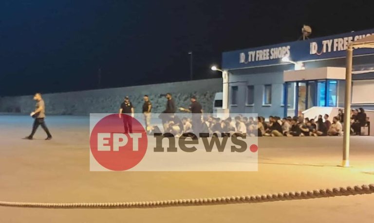 Τέσσερις προφυλακιστέοι για τη διακίνηση μεταναστών στο Κατάκολο
