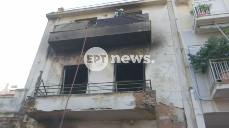 Κολωνός: Υπό έλεγχο η φωτιά που ξέσπασε σε εγκαταλελειμμένο κτήριο – Απεγκλωβίστηκε ένα άτομο