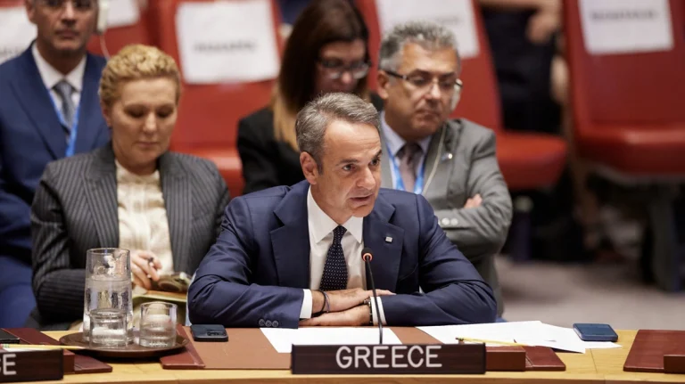 «Διπλωματία αντί casus belli»: Το ελληνικό αποτύπωμα στη Γενική Συνέλευση του ΟΗΕ – «Θέμα χρόνου» συνάντηση Μητσοτάκη με Τραμπ