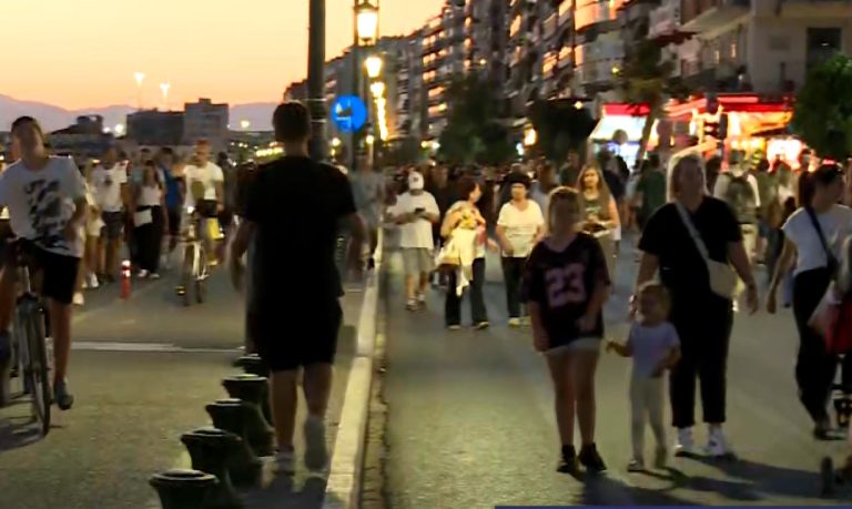 Θεσσαλονίκη: Ημέρα Χωρίς Αυτοκίνητο με τη Λεωφόρο Νίκης γεμάτη πεζούς