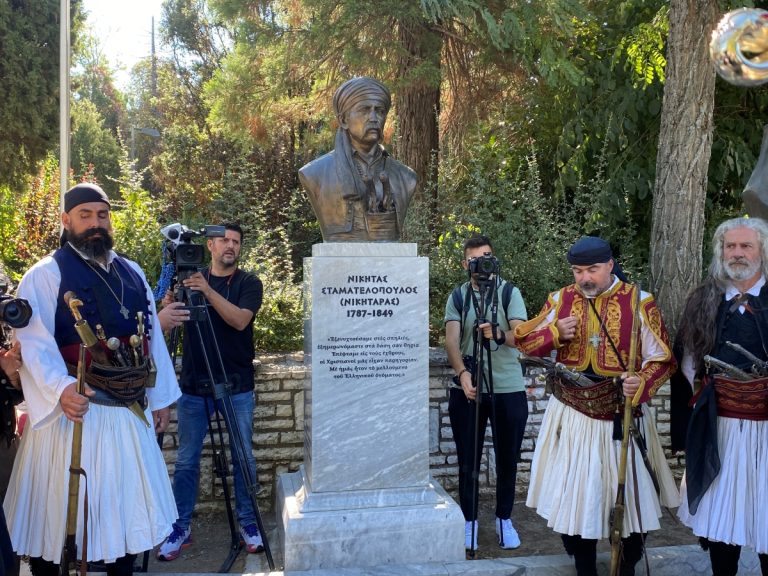 Η Τρίπολη υποκλίθηκε στον Νικήτα Σταματελόπουλο ή Νικηταρά