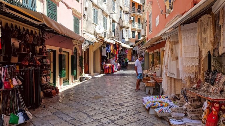 Κέρκυρα: Ανεφάρμοστη η εφαρμογή mystreet, καταγγέλλει ο Σύλλογος Μονίμων Κατοίκων Παλιάς Πόλης