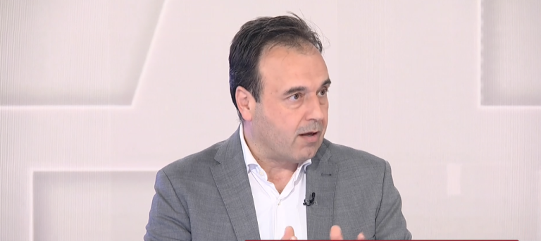 Δ. Παπαστεργίου στο ΕΡΤnews: Η ψηφιοποίηση είναι η απάντηση στην επιτάχυνση των διαδικασιών – Σε λίγες μέρες η διασταύρωση ηλικίας στα social media
