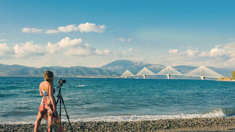 Πάτρα: Που και πότε προτιμούν να κάνουν τις διακοπές τους οι Πατρινοί