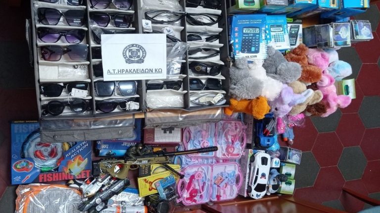 Τέσσερις συλλήψεις για παρεμπόριο σε Κω και Κάρπαθο