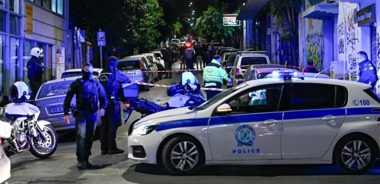 Βία ανηλίκων: Και γονείς στους 7 συλληφθέντες για τον ξυλοδαρμό 17χρονου στην Ηλιούπολη – Κατέγραψαν την επίθεση σε βίντεο
