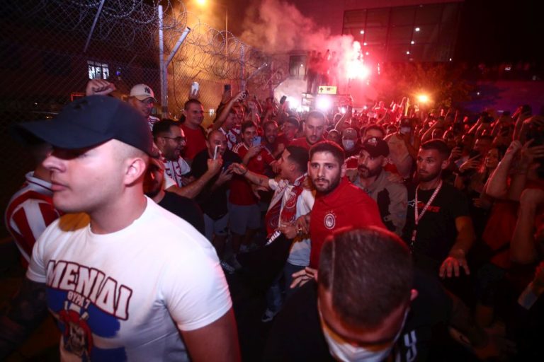 Στην Ελλάδα ο Ποντένσε – Συγκίνηση από τον Πορτογάλο: «Προσπαθώ να μην κλάψω»