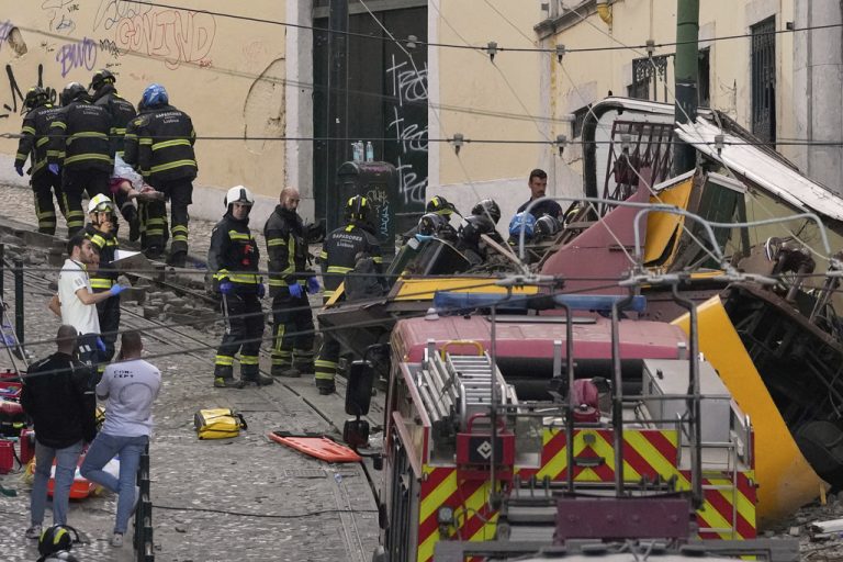 Λισαβόνα: Πώς έγινε η τραγωδία με τους 17 νεκρούς στο τελεφερίκ- Τριήμερο πένθος μετά το δυστύχημα