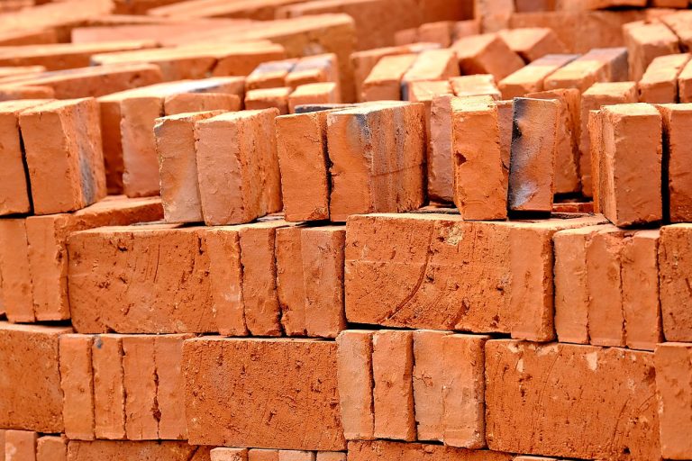 Ανατιμήσεις 2,5% καταγράφηκαν στα οικοδομικά υλικά τον Αύγουστο εφέτος σύμφωνα με την ΕΛΣΤΑΤ