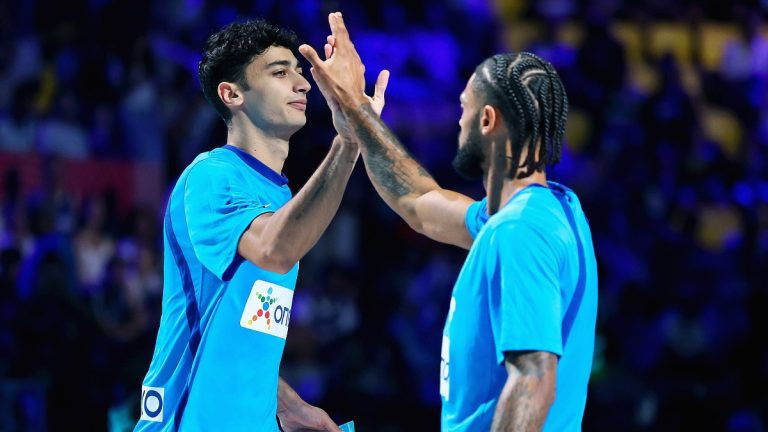 Eurobasket 2025: Υποψήφιος για το βραβείο Rising Star ο Σαμοντούροβ