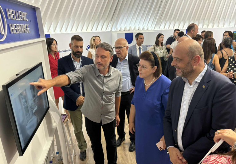 ΔΕΘ: Ψηφιακός μετασχηματισμός και αναβίωση της ελληνικής χειροτεχνίας στο περίπτερο του ΟΔΑΠ