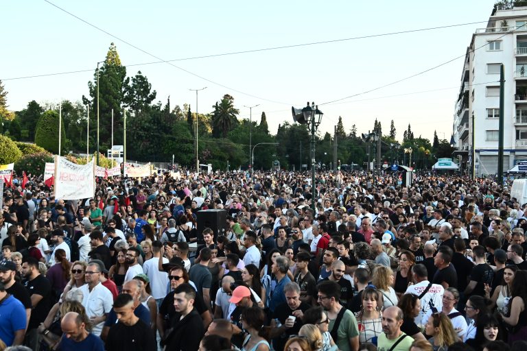 Συγκέντρωση για τα Τέμπη: Κυκλοφοριακές ρυθμίσεις στο Σύνταγμα