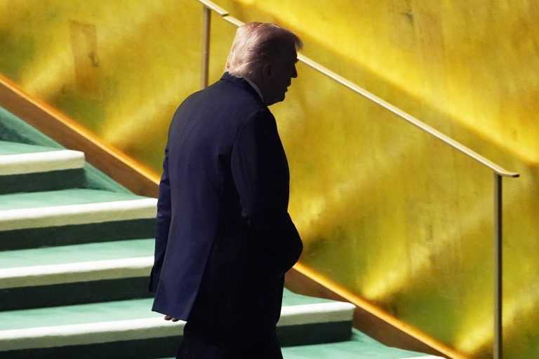 Ο Τραμπ υποσχέθηκε στους Άραβες ηγέτες ότι δεν θα επιτρέψει την προσάρτηση της Δυτικής Όχθης από το Ισραήλ