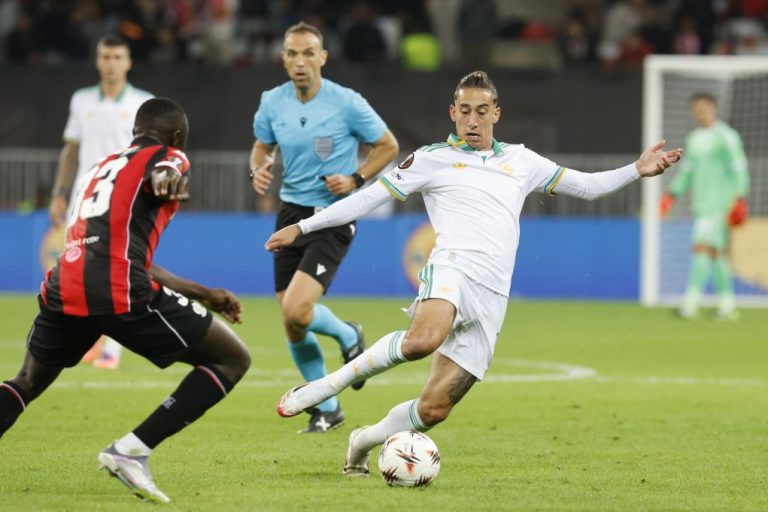Europa League: Με Τσιμίκα η Ρόμα «διπλό» στην Κυανή Ακτή