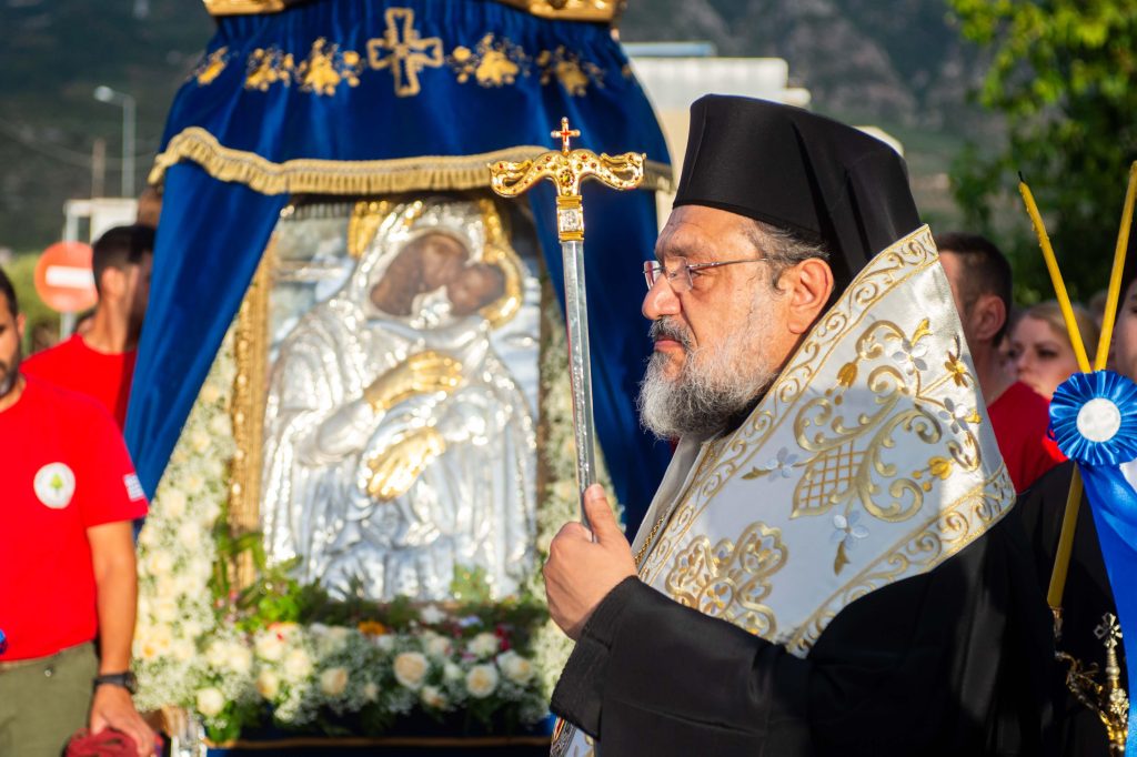 Καλαμάτα: Υποδοχή της Ιεράς Εικόνας της Παναγίας Δημιοβίτισσας στα Γιαννιτσάνικα