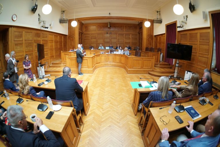 Βουλή: Εξελέγη το προεδρείο της εξεταστικής επιτροπής για τον ΟΠΕΚΕΠΕ