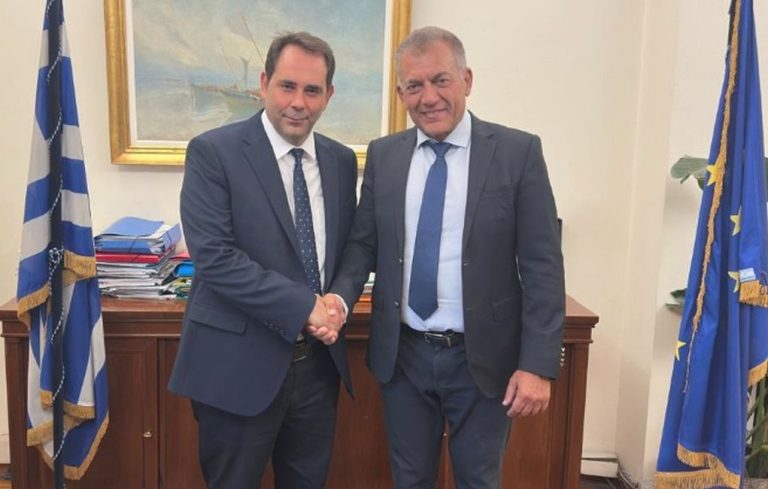Υπουργείο Αθλητισμού: Επιπρόσθετη χρηματοδότηση 2,1 εκατ. ευρώ ετησίως στα ΕAK – Χωρίς κόστος η προετοιμασία των εθνικών ομάδων